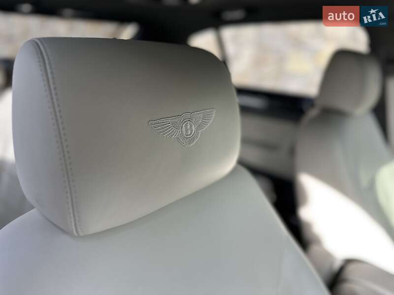 Седан Bentley Continental Flying Spur 2008 в Рівному