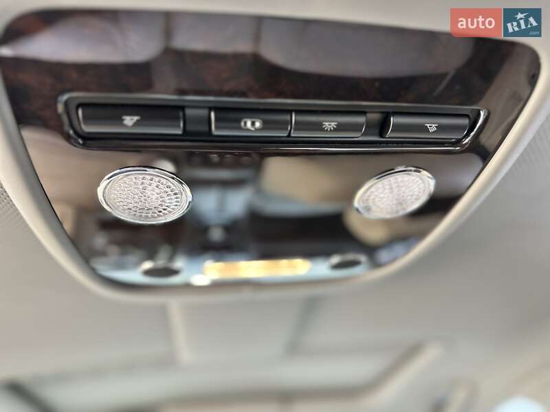 Седан Bentley Continental Flying Spur 2008 в Рівному