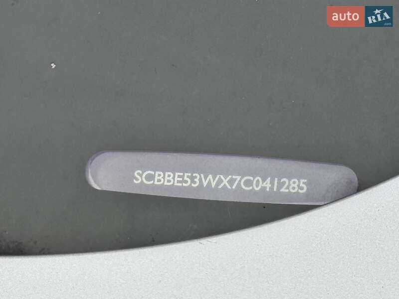 Седан Bentley Continental Flying Spur 2006 в Києві фото 35 Седан Bentley Continental Flying Spur 2006 в Києві