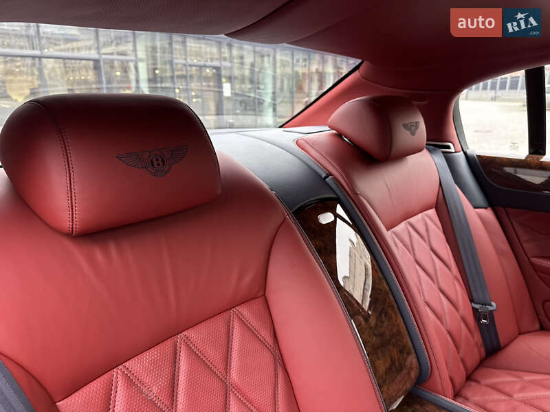 Седан Bentley Continental Flying Spur 2012 в Києві