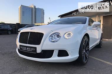 Купе Bentley Continental GT 2014 в Києві