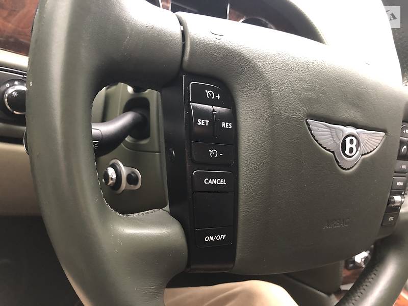 Купе Bentley Continental GT 2005 в Києві фото 29 Купе Bentley Continental GT 2005 в Києві