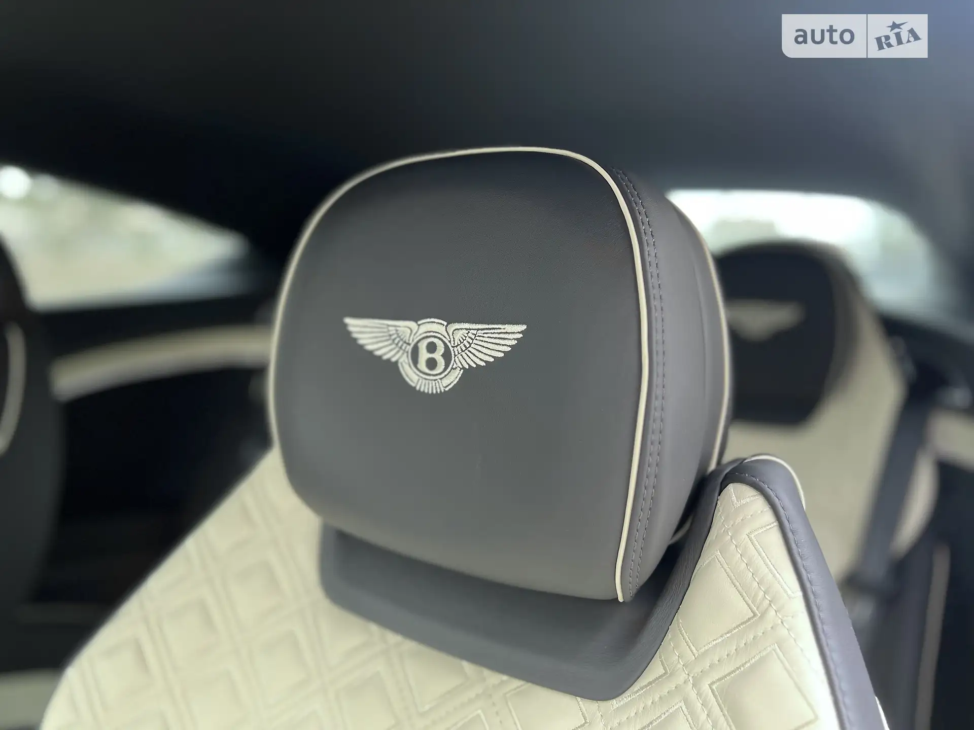 2019 Bentley Continental - мініатюра 62