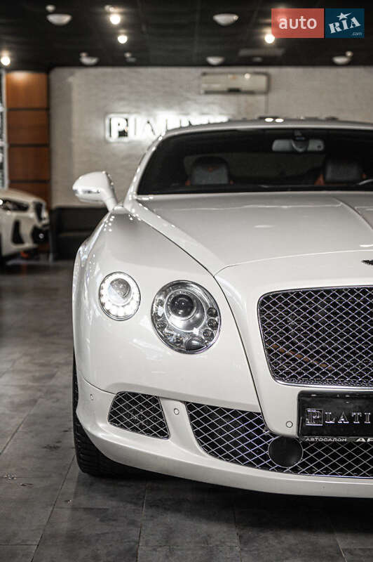 Купе Bentley Continental GT 2012 в Одесі
