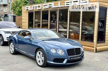 Седан Bentley Continental GT 2012 в Києві