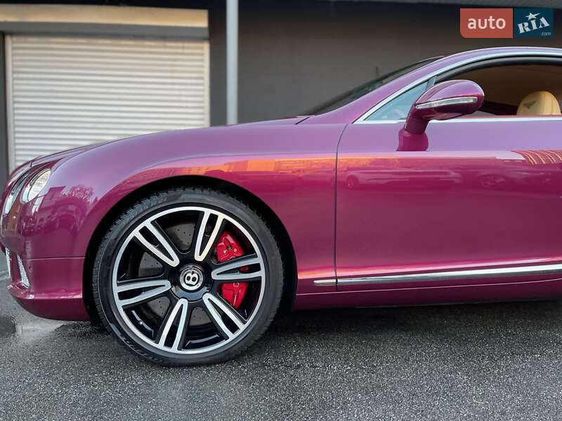 Купе Bentley Continental GT 2012 в Киеве