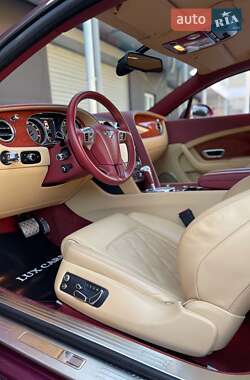 Купе Bentley Continental GT 2012 в 
