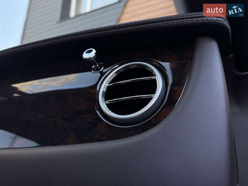 Купе Bentley Continental GT 2016 в Киеве