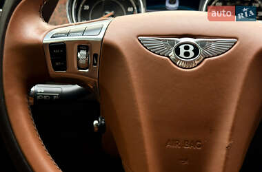 Купе Bentley Continental GT 2016 в 