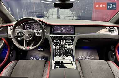 Купе Bentley Continental GT 2021 в 