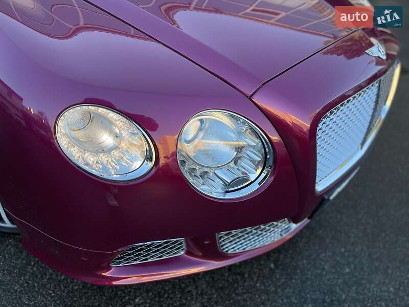 Купе Bentley Continental GT 2012 в Києві фото 11 Купе Bentley Continental GT 2012 в Києві