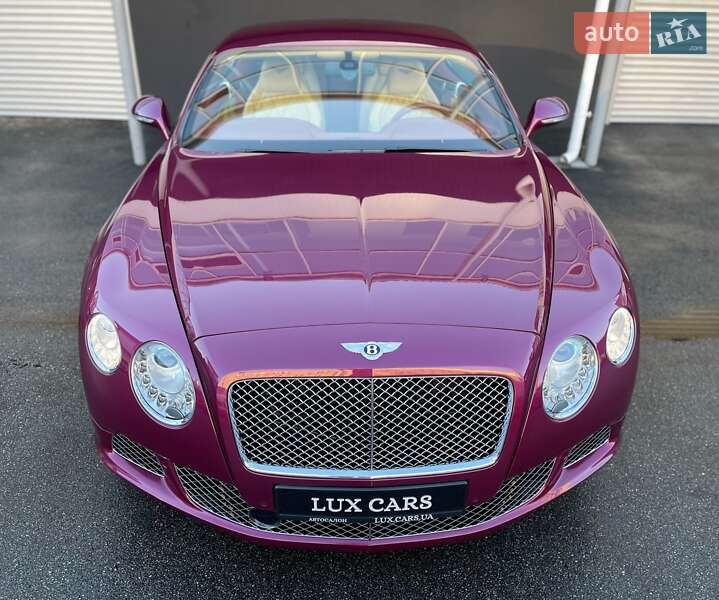 Купе Bentley Continental GT 2012 в Києві фото 12 Купе Bentley Continental GT 2012 в Києві
