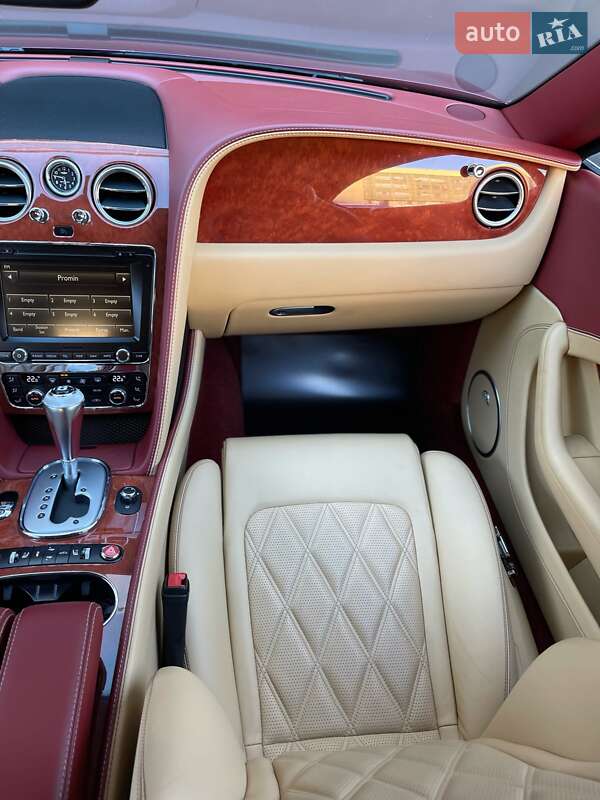 Купе Bentley Continental GT 2012 в Києві фото 62 Купе Bentley Continental GT 2012 в Києві