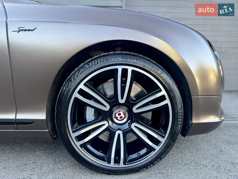 Купе Bentley Continental GT 2014 в Киеве