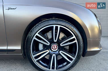 Купе Bentley Continental GT 2014 в 