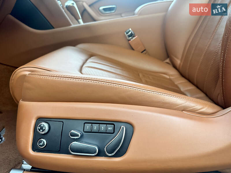 Купе Bentley Continental GT 2014 в Киеве
