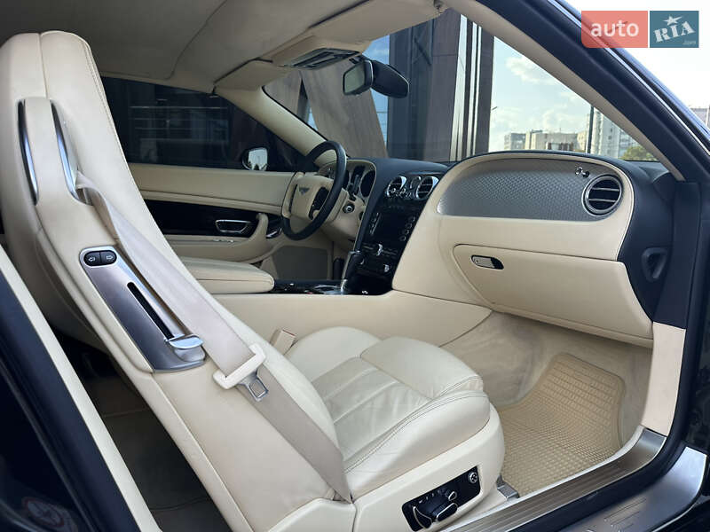 Купе Bentley Continental GT 2007 в Луцке