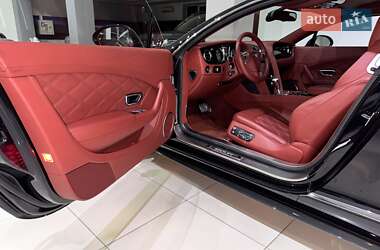 Купе Bentley Continental GT 2012 в 