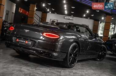Кабріолет Bentley Continental GT 2022 в 