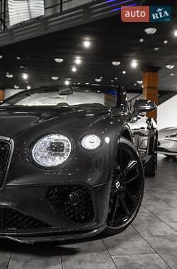 Кабріолет Bentley Continental GT 2022 в 