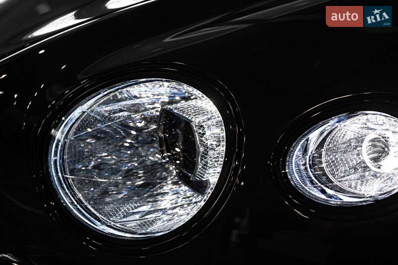 Кабриолет Bentley Continental GT 2022 в Одессе фото 117 Кабриолет Bentley Continental GT 2022 в Одессе