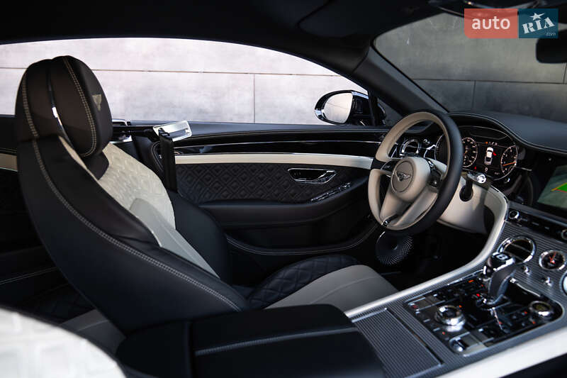 Купе Bentley Continental GT 2018 в Киеве фото 30 Купе Bentley Continental GT 2018 в Киеве
