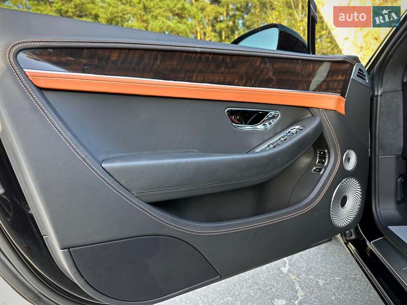 Купе Bentley Continental GT 2020 в Киеве