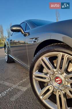 Купе Bentley Continental GT 2016 в 