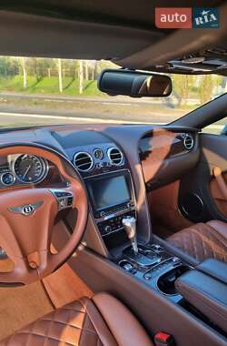 Купе Bentley Continental GT 2016 в 
