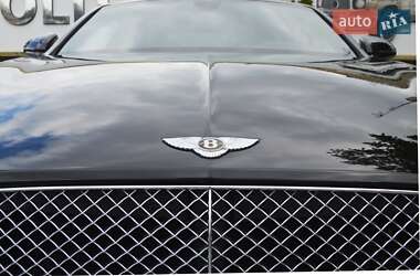 Седан Bentley Continental GT 2019 в  фото 43 Седан Bentley Continental GT 2019 в