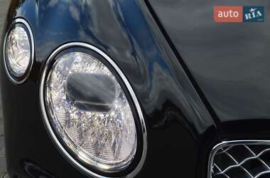 Седан Bentley Continental GT 2019 в  фото 44 Седан Bentley Continental GT 2019 в