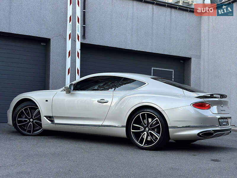 Купе Bentley Continental GT 2018 в Києві