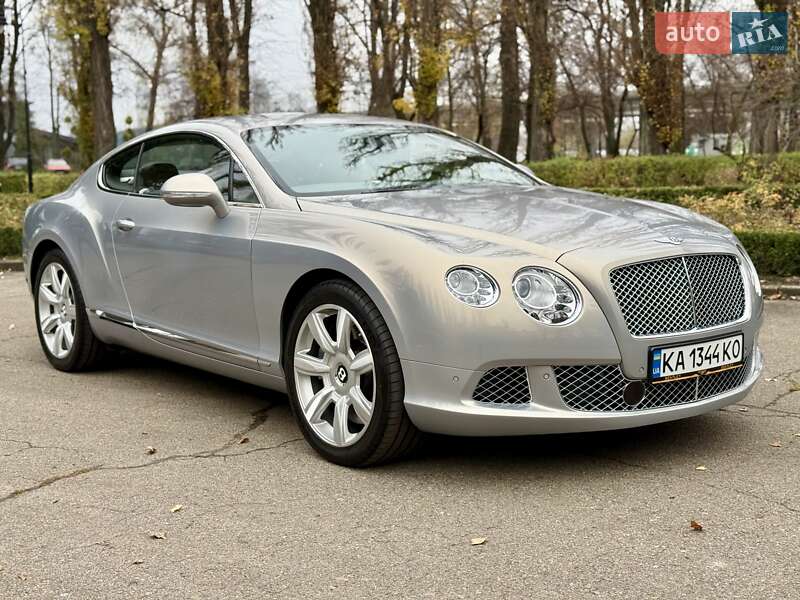Купе Bentley Continental GT 2011 в Киеве фото 3 Купе Bentley Continental GT 2011 в Киеве