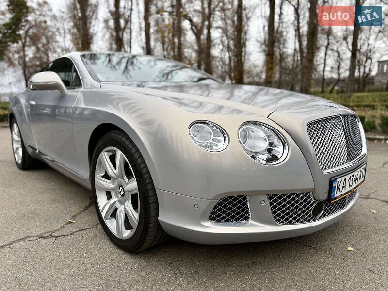 Купе Bentley Continental GT 2011 в Киеве фото 25 Купе Bentley Continental GT 2011 в Киеве