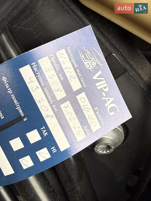 Купе Bentley Continental GT 2011 в Киеве фото 56 Купе Bentley Continental GT 2011 в Киеве