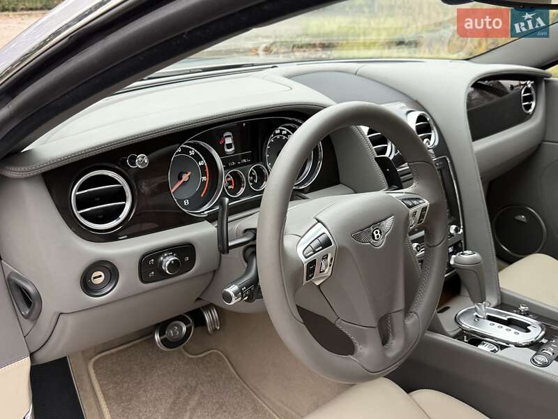 Купе Bentley Continental GT 2011 в Киеве фото 73 Купе Bentley Continental GT 2011 в Киеве