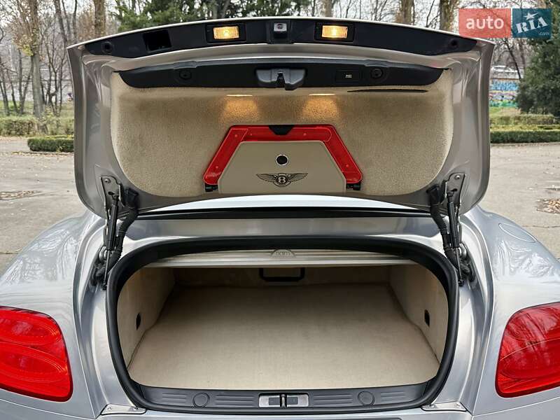 Купе Bentley Continental GT 2011 в Киеве фото 77 Купе Bentley Continental GT 2011 в Киеве