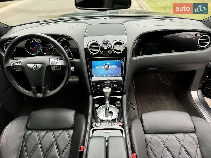 Купе Bentley Continental GT 2008 в Києві