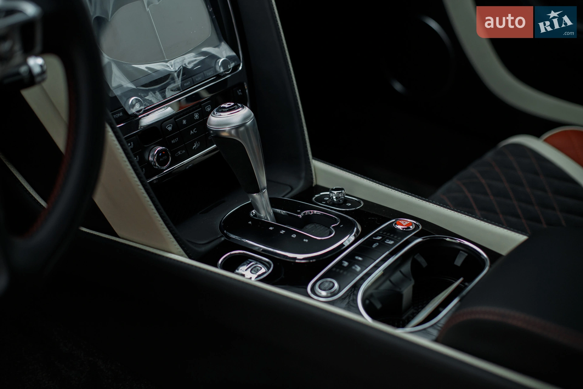 2017 Bentley Continental - мініатюра 29