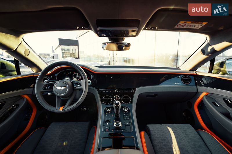 Купе Bentley Continental GT 2024 в Киеве
