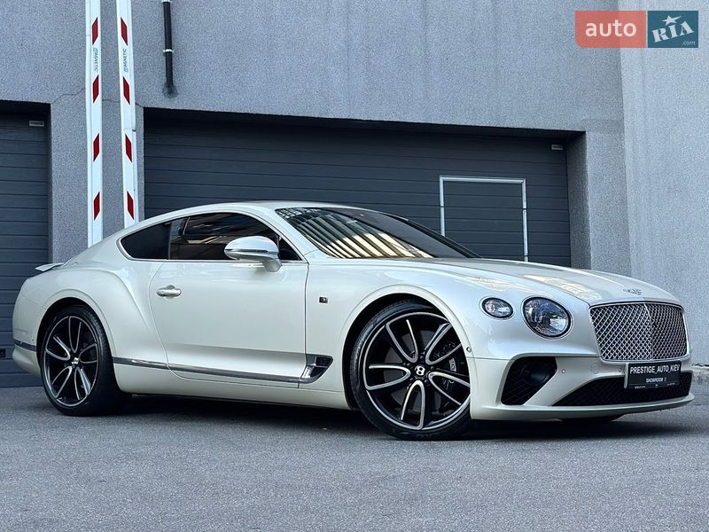 Купе Bentley Continental GT 2018 в Киеве