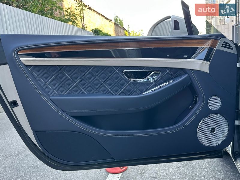 Купе Bentley Continental GT 2018 в Киеве