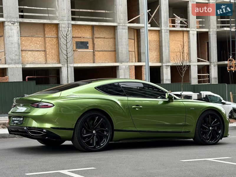 Купе Bentley Continental GT 2025 в Киеве