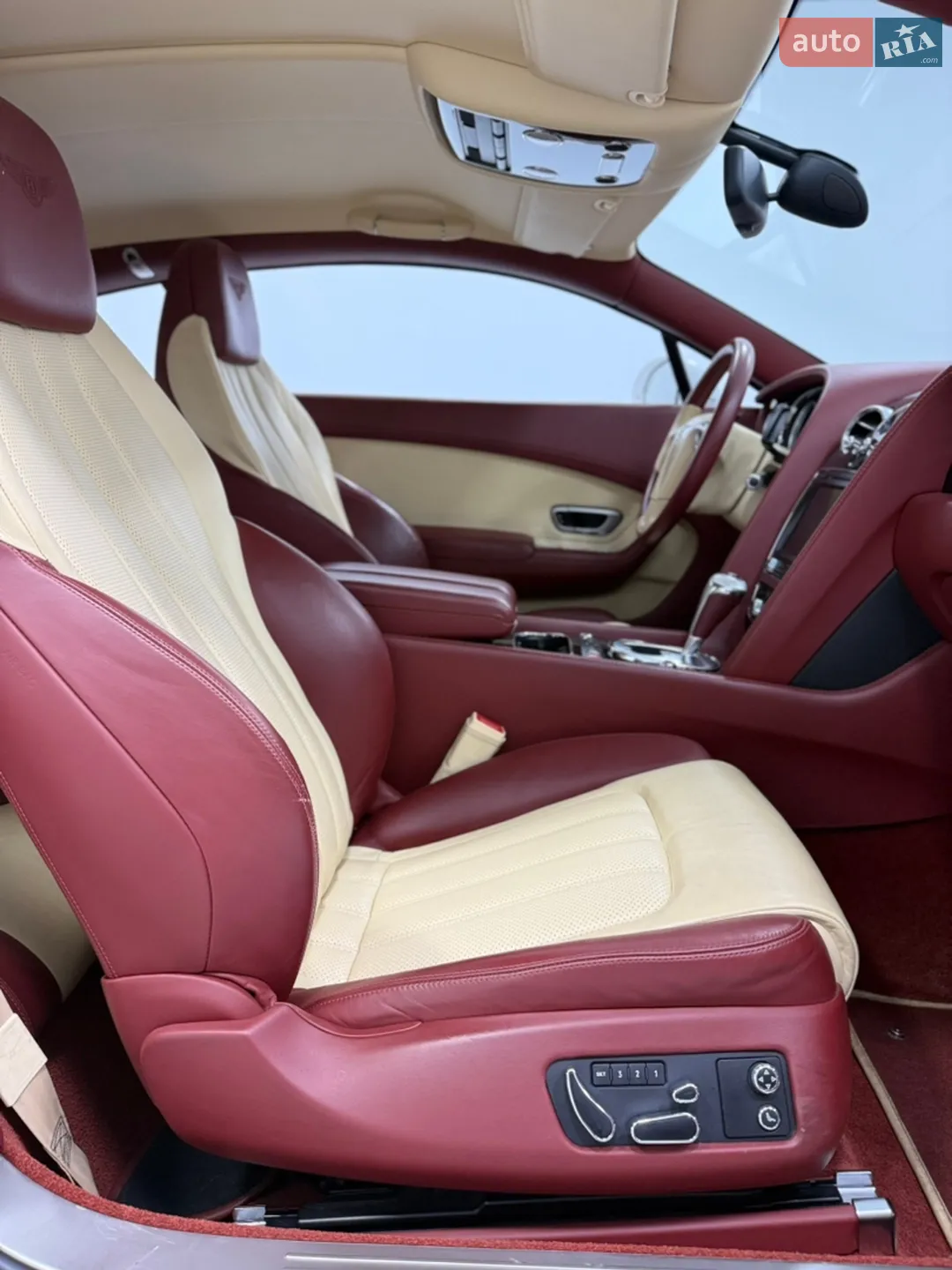 2014 Bentley Continental - мініатюра 24