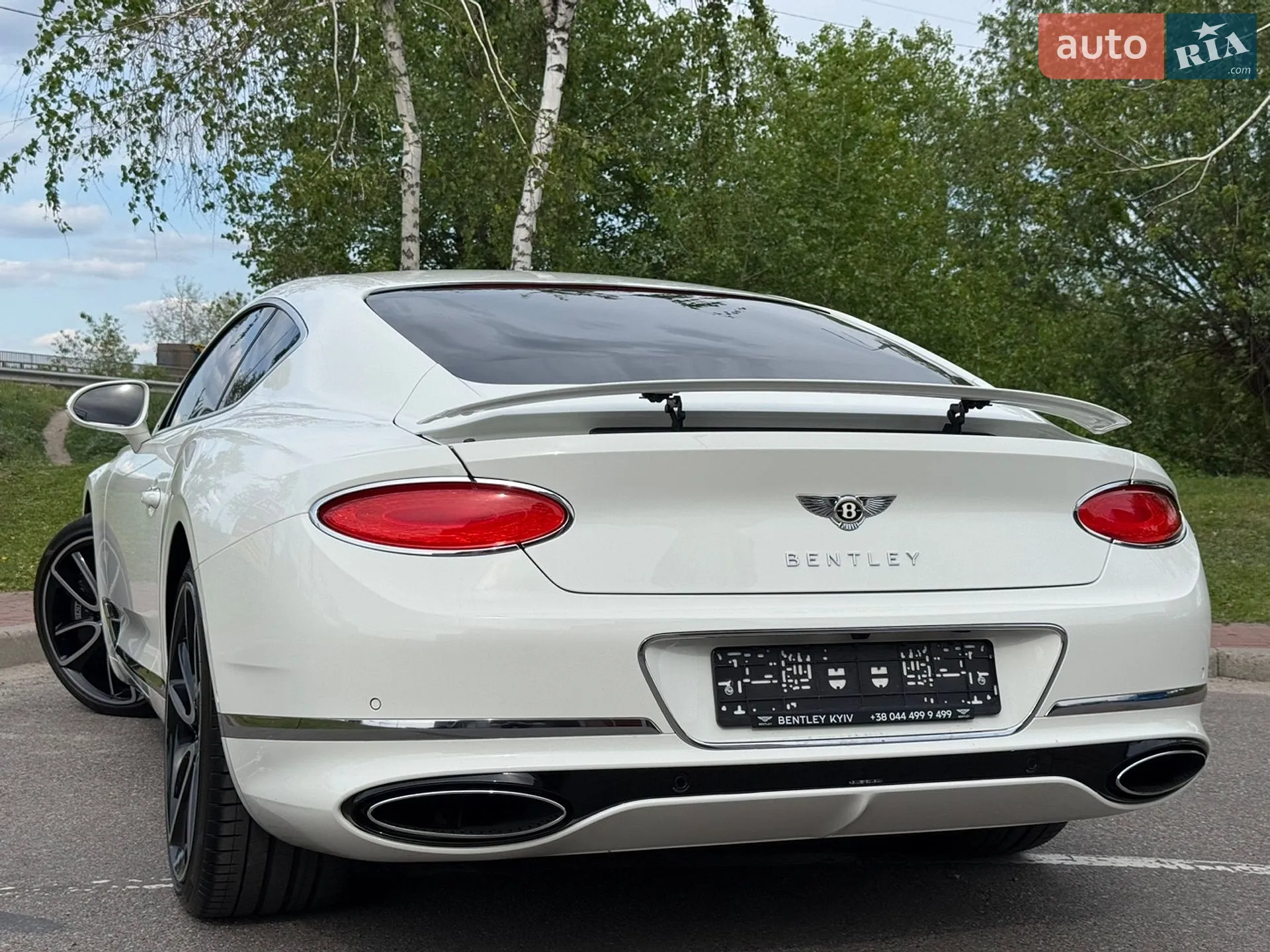 2019 Bentley Continental - мініатюра 38
