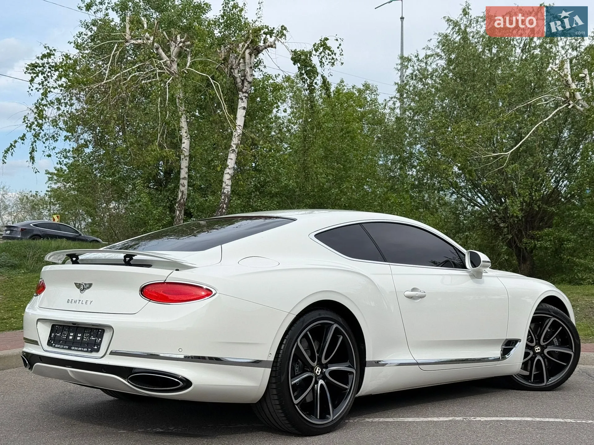 2019 Bentley Continental - мініатюра 48
