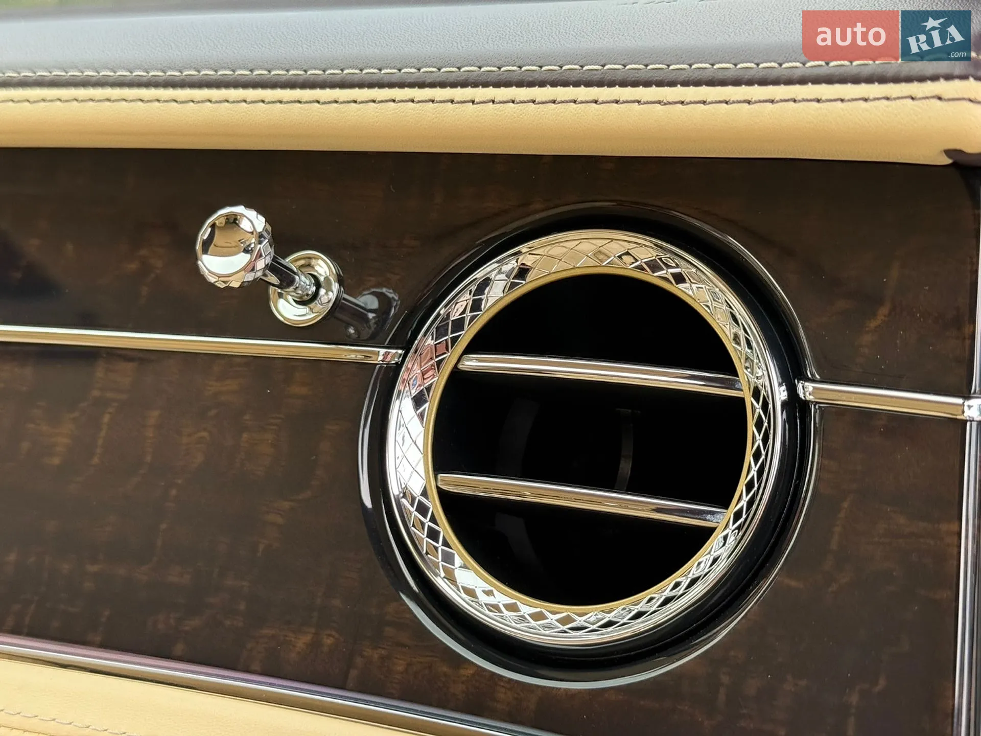 2019 Bentley Continental - мініатюра 83