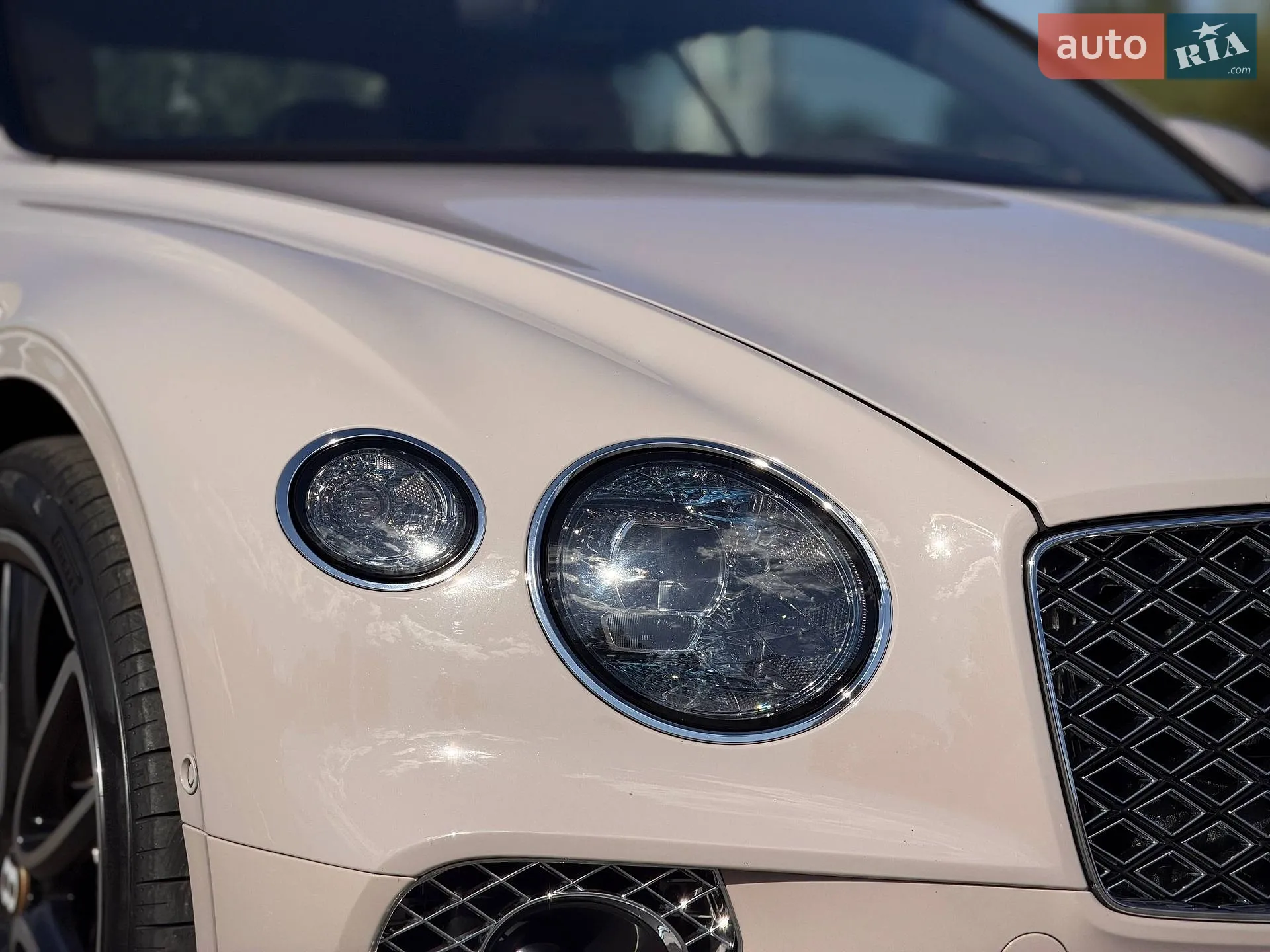 2019 Bentley Continental - мініатюра 14