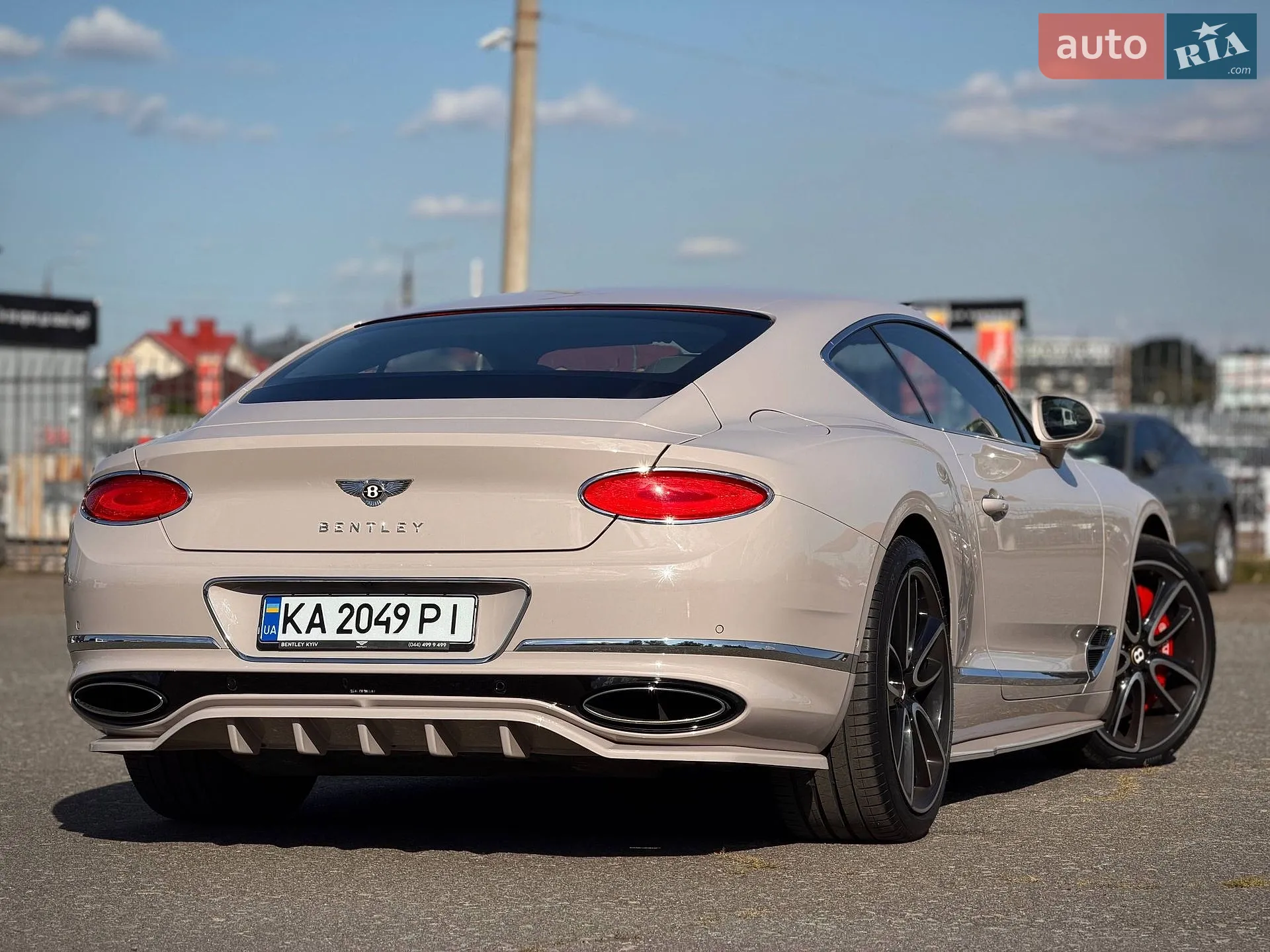 2019 Bentley Continental - мініатюра 31