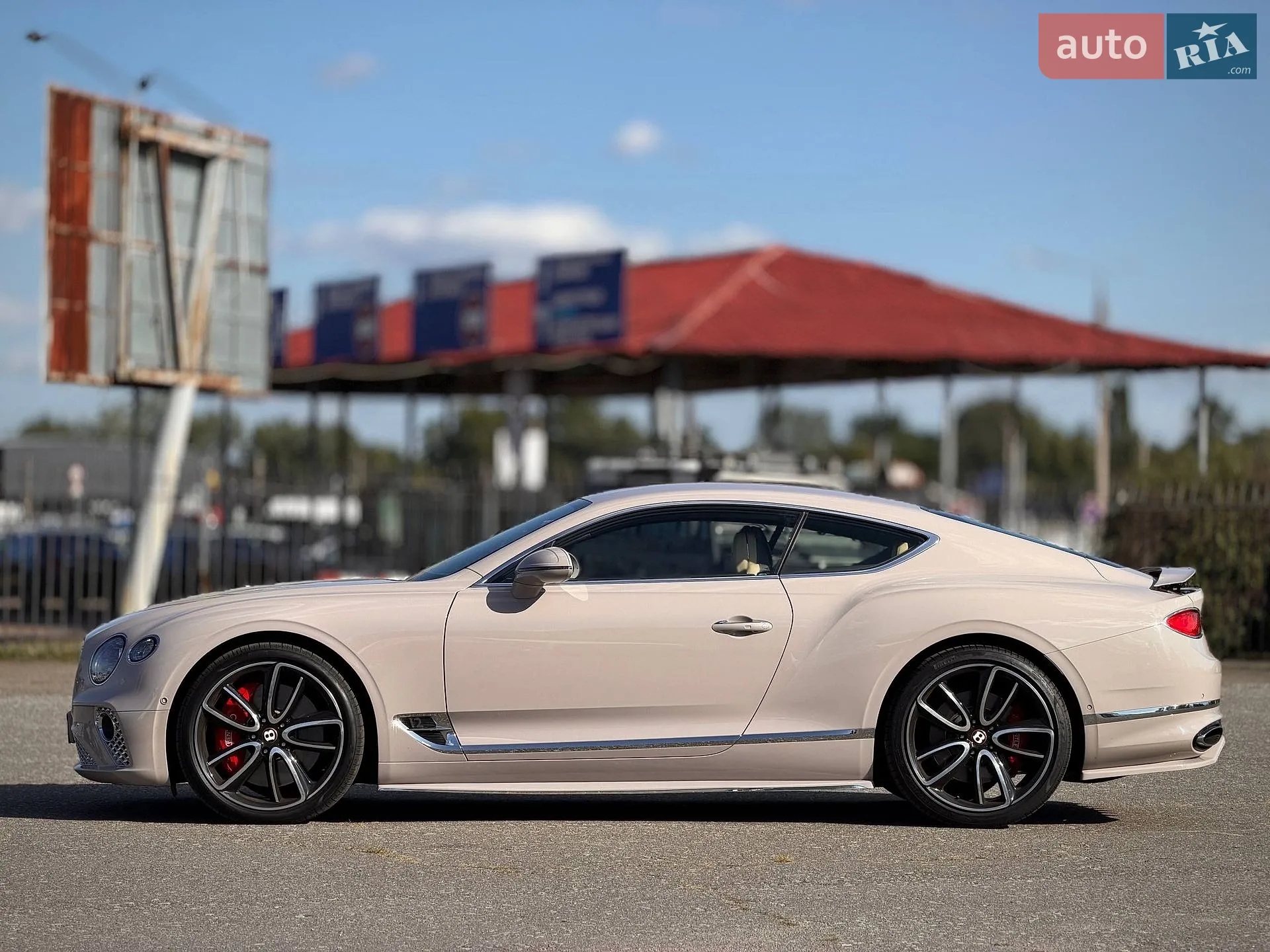 2019 Bentley Continental - мініатюра 34